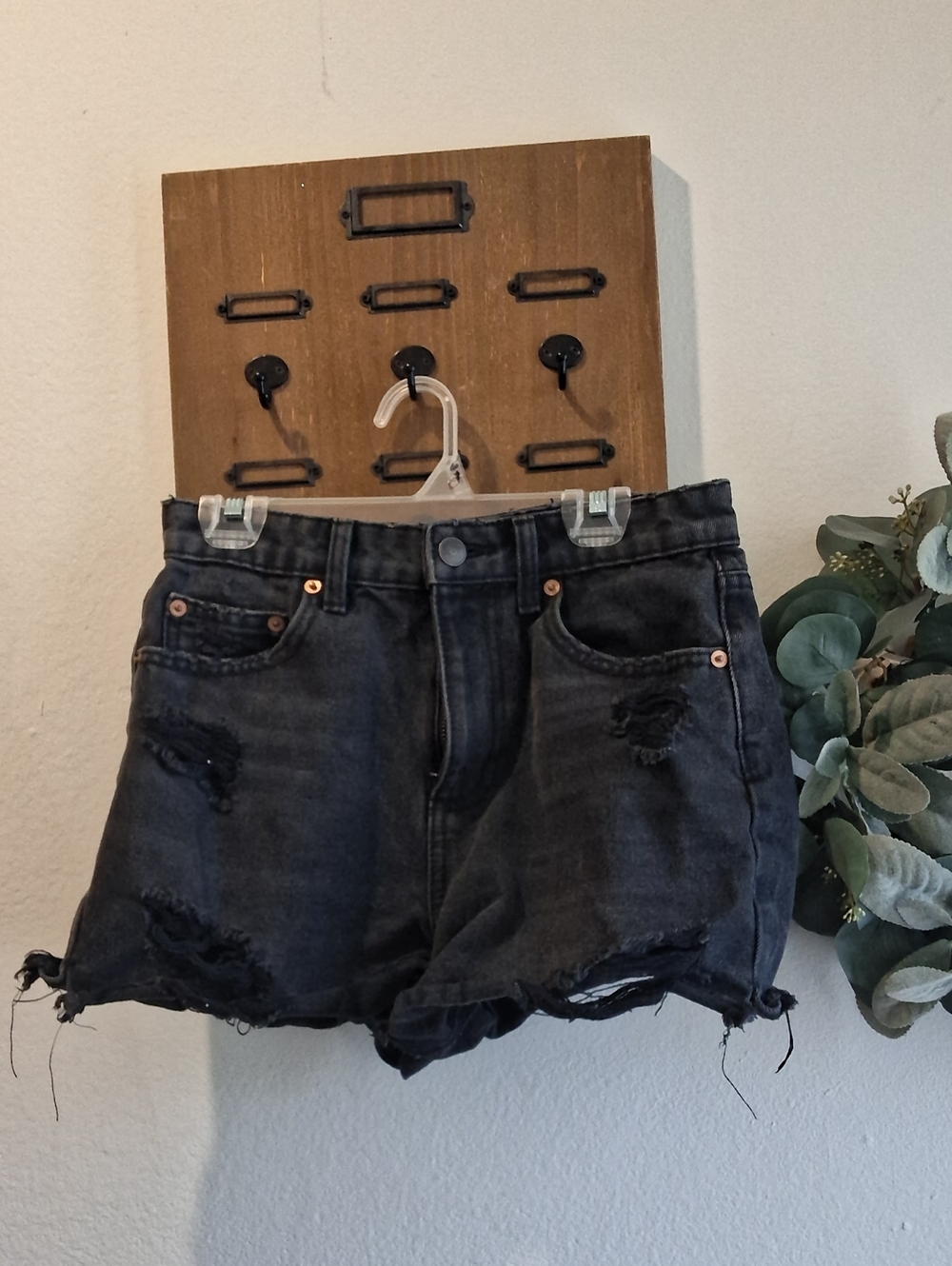 No Boundaries Distressed Denim Jean Shorts in Black